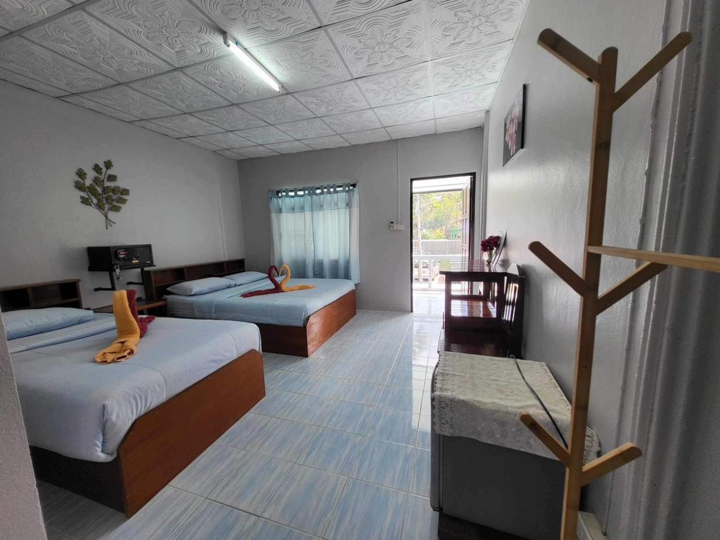 Rin Beach Resort Haad Rin Exterior photo